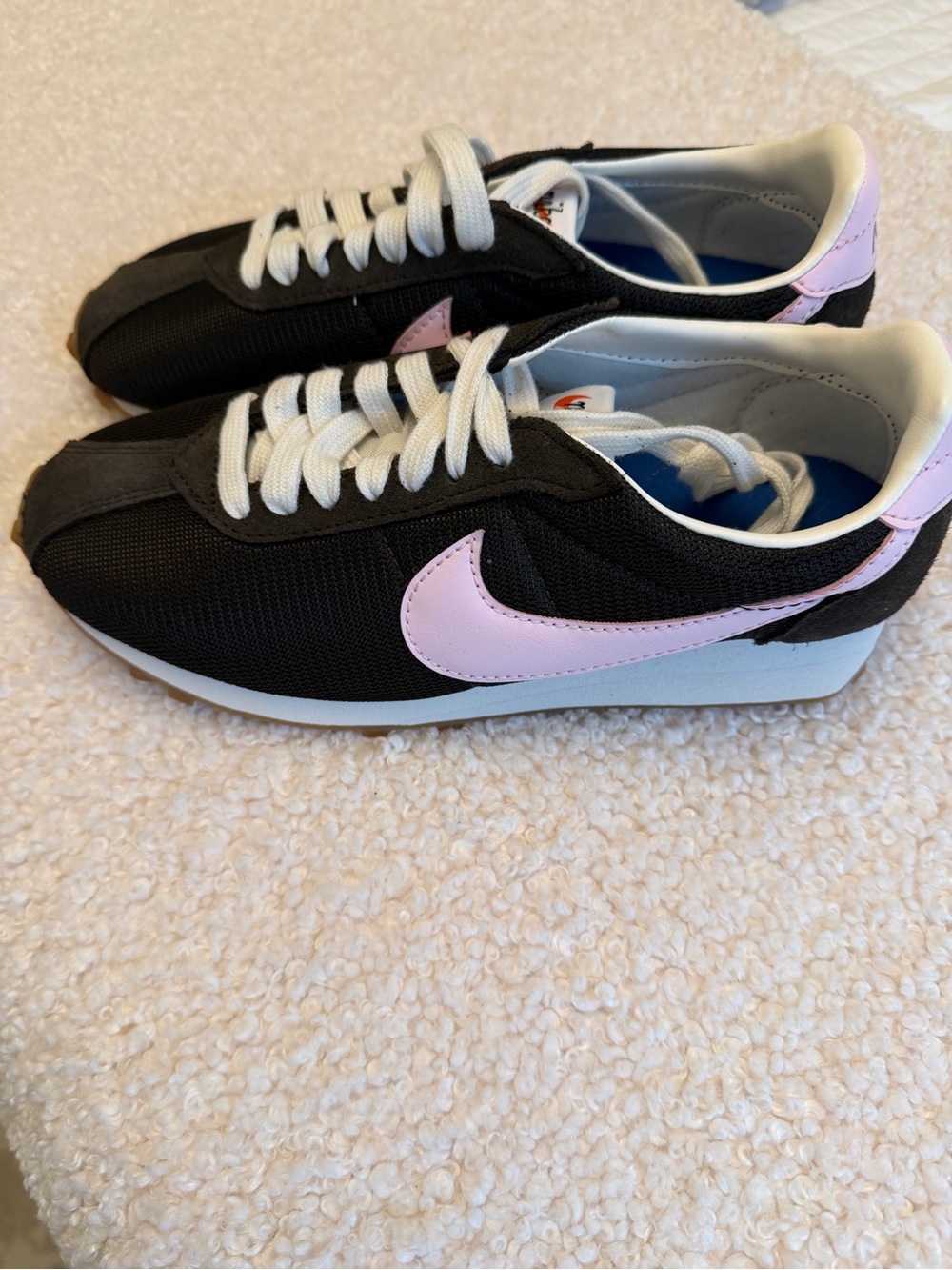 Nike Women’s chocolate brown Sneakers with Light Pink Swoosh